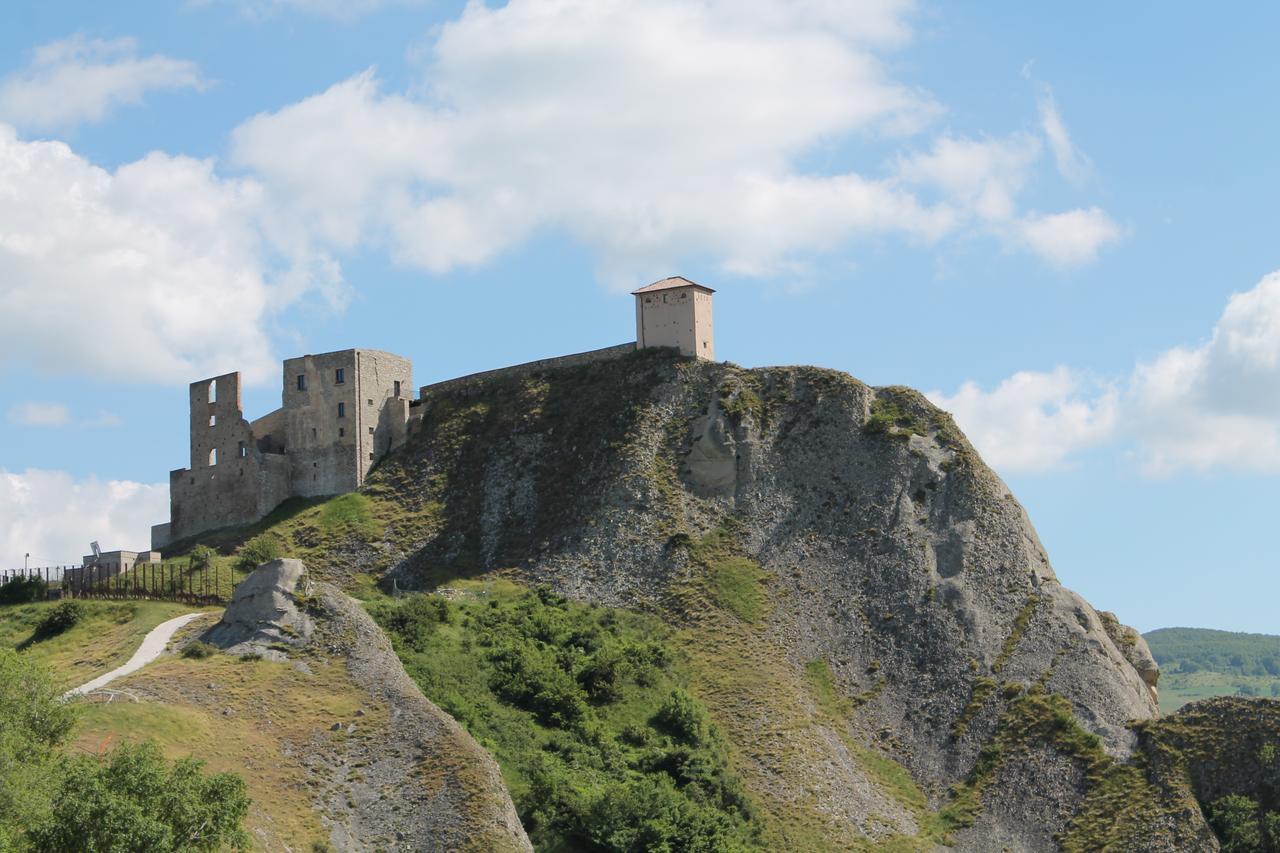 Хостел Basilicata Al Volo Бриндізі-Монтанья Екстер'єр фото